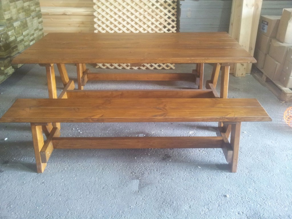 שולחן ספסל עץ